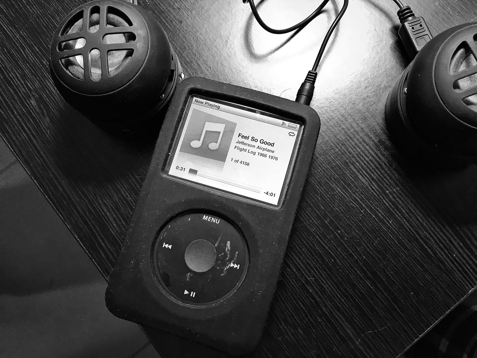 2016/366/32 More Music on the iPod Does Feel So Good